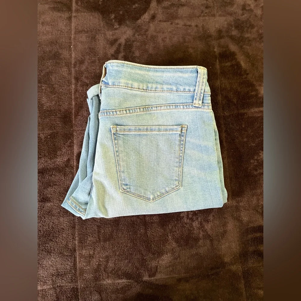 Bermuda - Picture 2 of 3